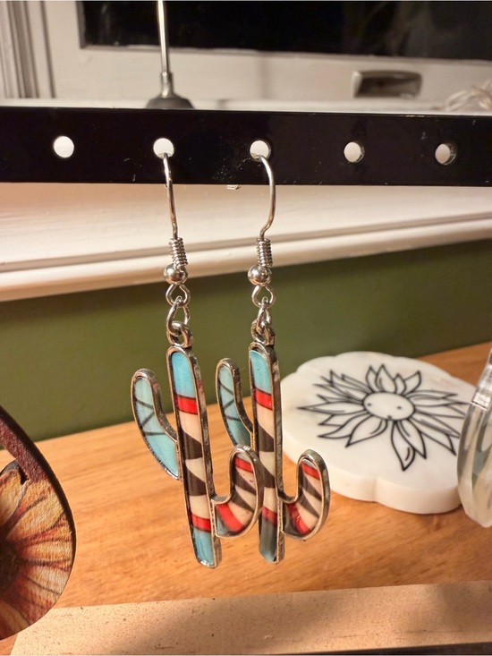 Jewelry - Southwestern Cactus Dangle Earrings - Turquoise & Red Inlay